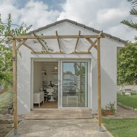 Apartment Tiny Disfrutones